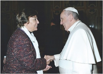 Maite Uribe con Papa Francesco